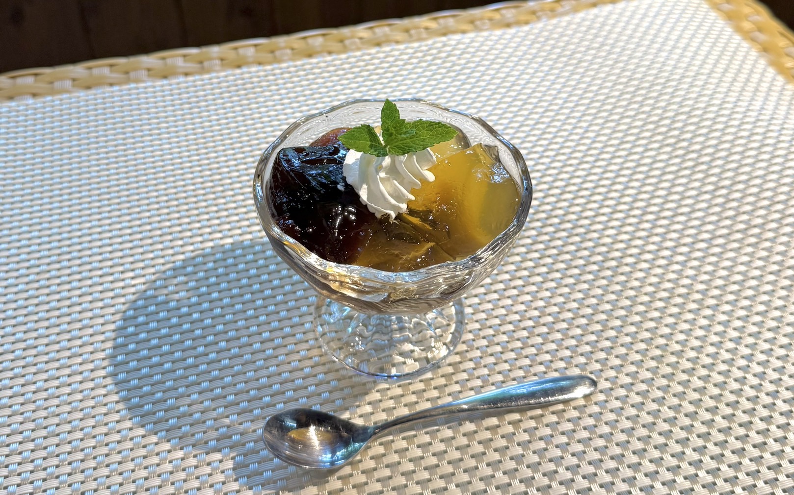 コーヒーとカムカムのゼリー